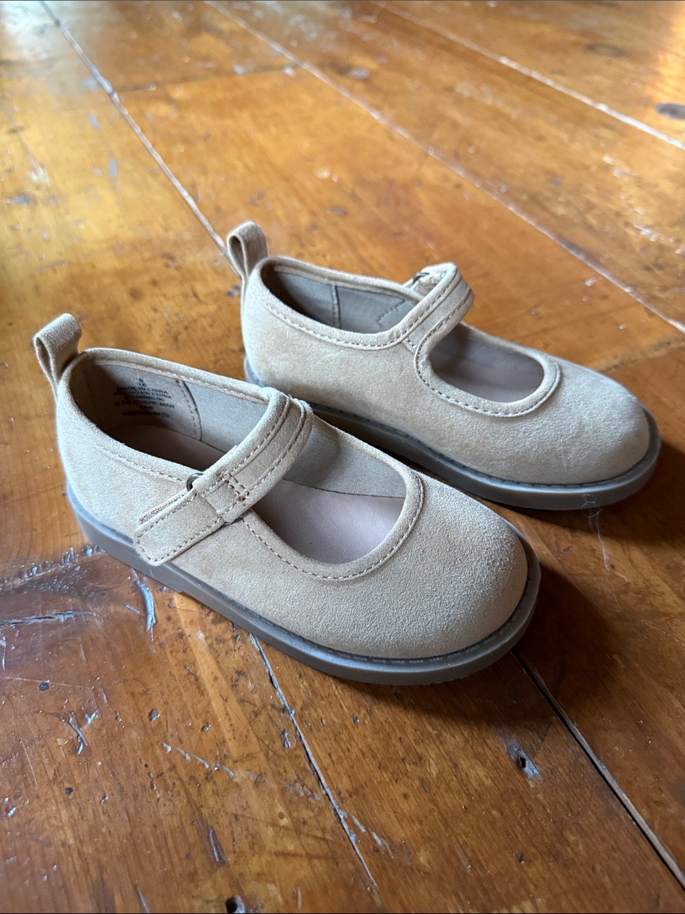 Kids Mary Jane Strap Shoes in Beige